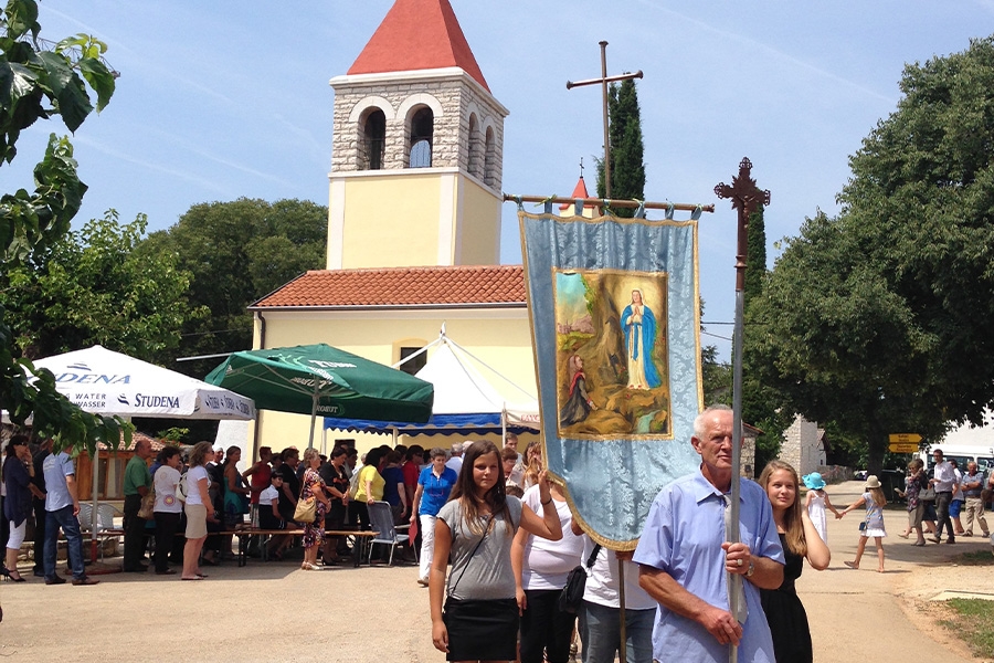 FESTA DELLA MADONNA DI LOURDES – RADINI