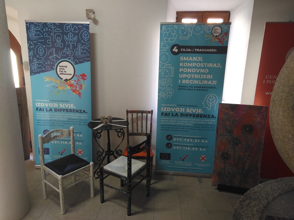 U BRTONIGLI DRUGA IZLOŽBA RADOVA IZ RADIONICE PONOVNE UPORABE NAMJEŠTAJA CENTRA ZA INKLUZIJU BUJE